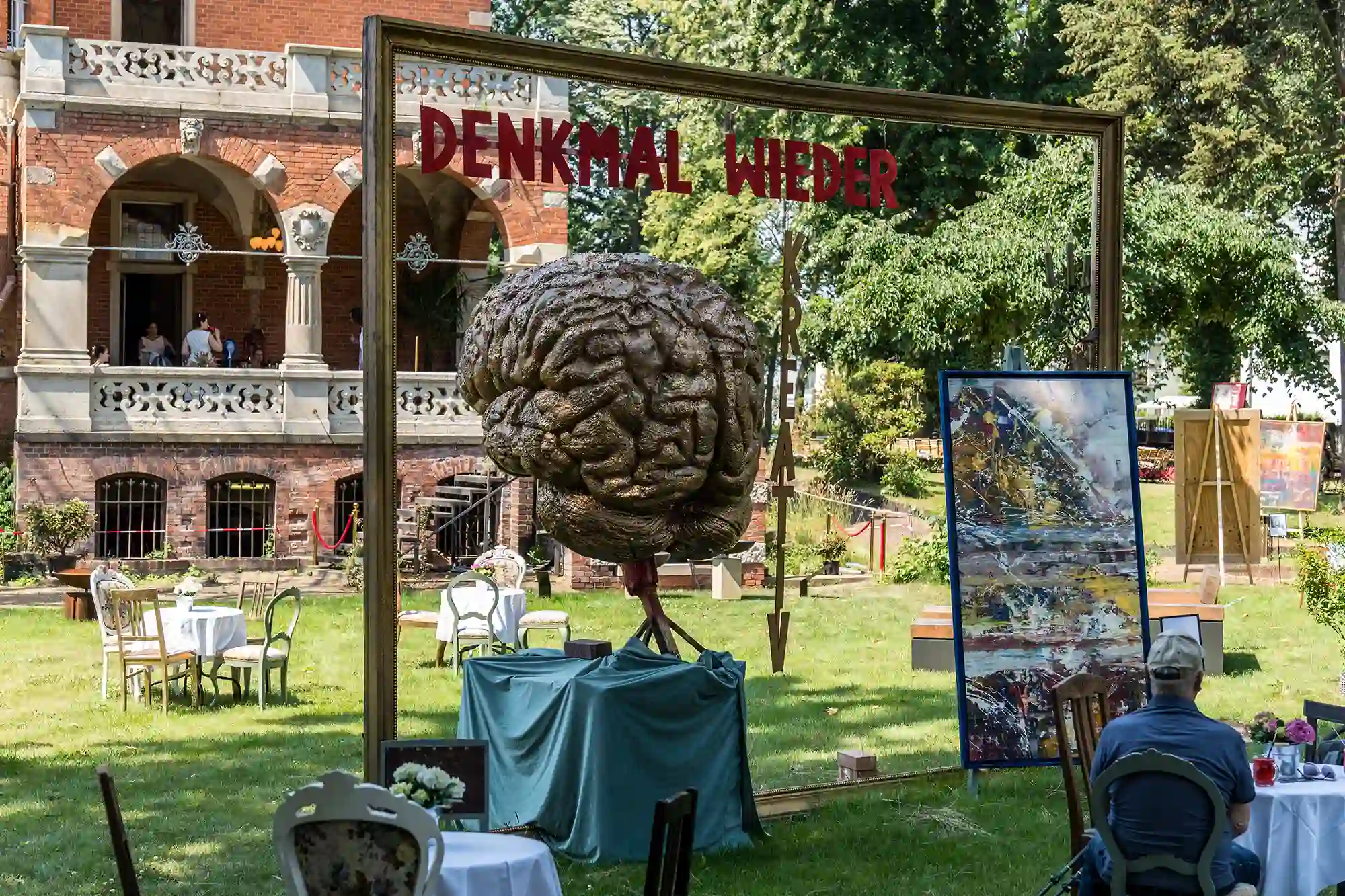 Radebeul: Kunst geht in Gärten